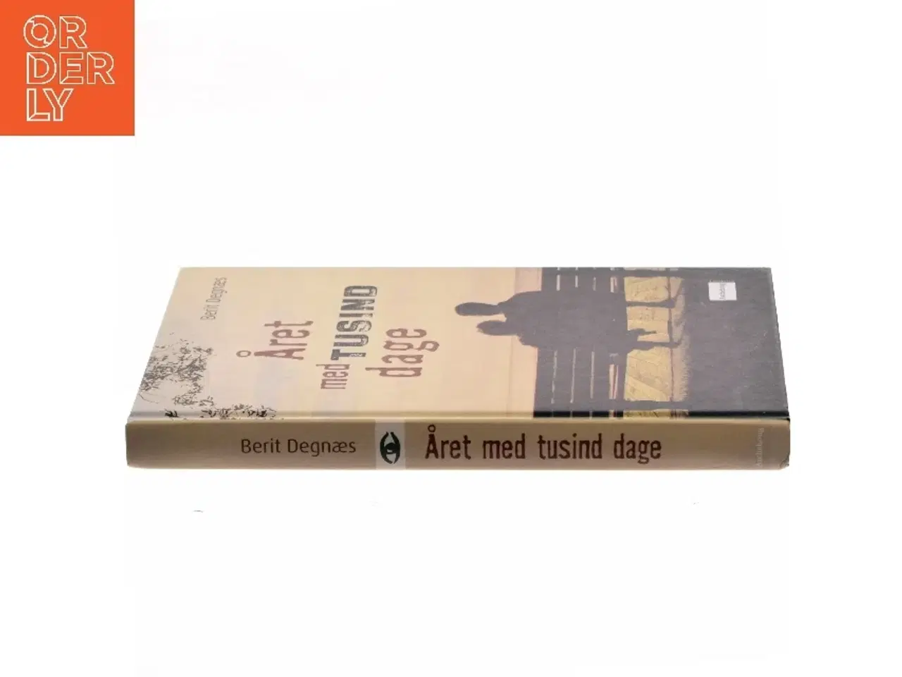 Billede 2 - Året med tusind dage af Berit Degnæs (Bog)