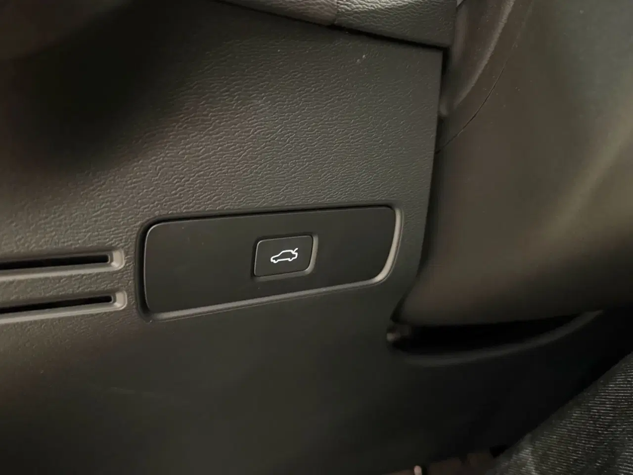 Billede 9 - Volvo C40 P6 Recharge Core 231HK 4d Aut.