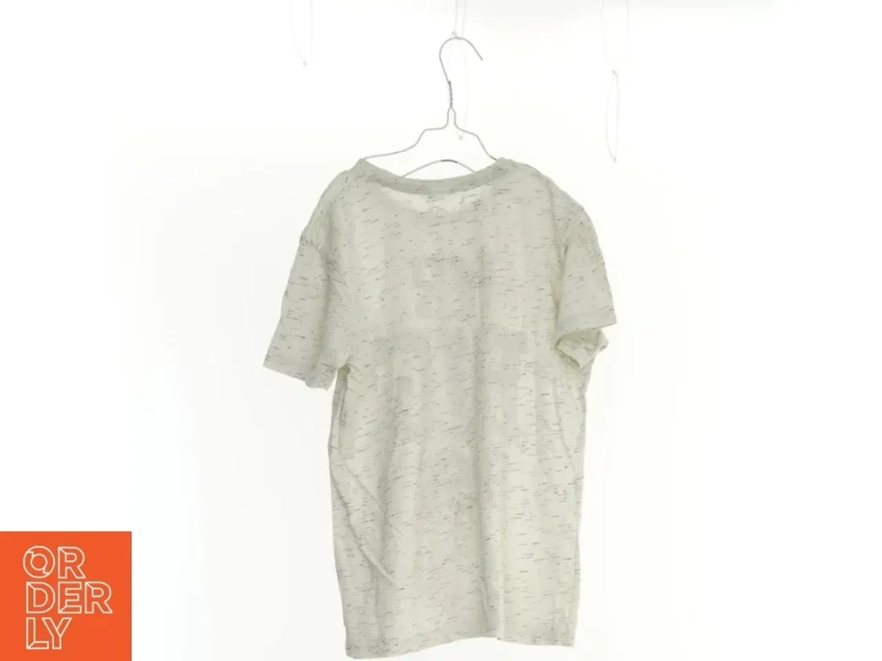 Billede 2 - T-Shirt (str. 146 cm)