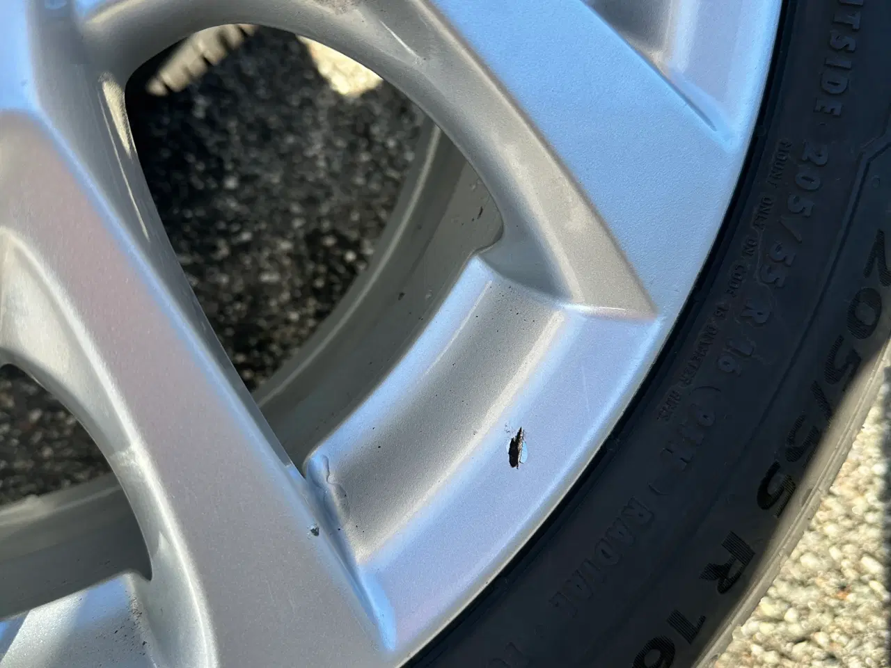 Billede 6 - Toyota 16” Alufælge m.sommerdæk