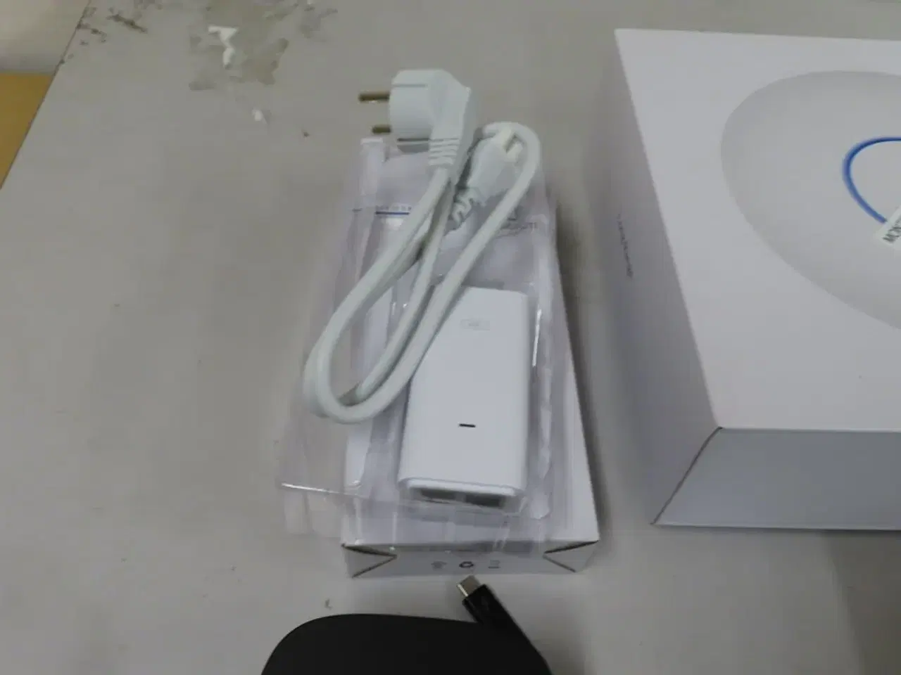 Billede 8 - 3 stk tastaturer samt webcam og dockstation