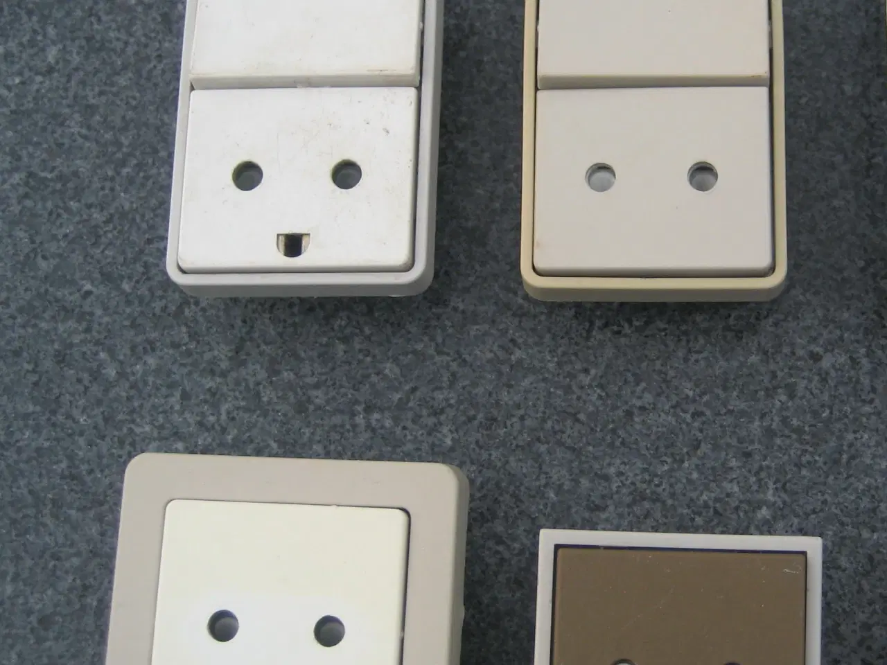 Billede 2 - Div. brugte stikkontakter og afbrydere