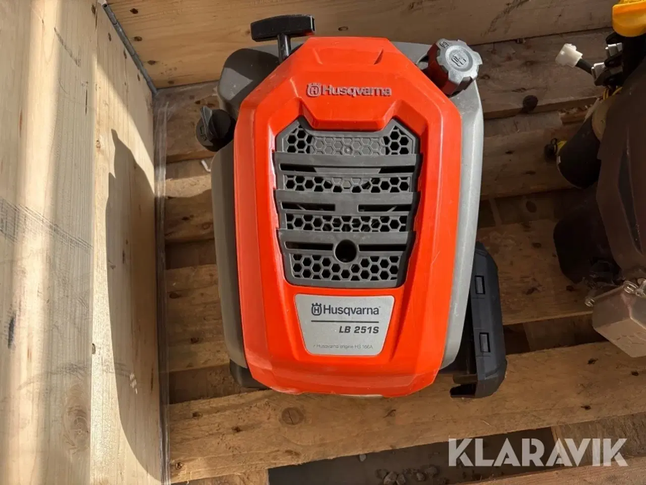 Billede 5 - Motor Husqvarna LB251S, HV586AE 2 styk.