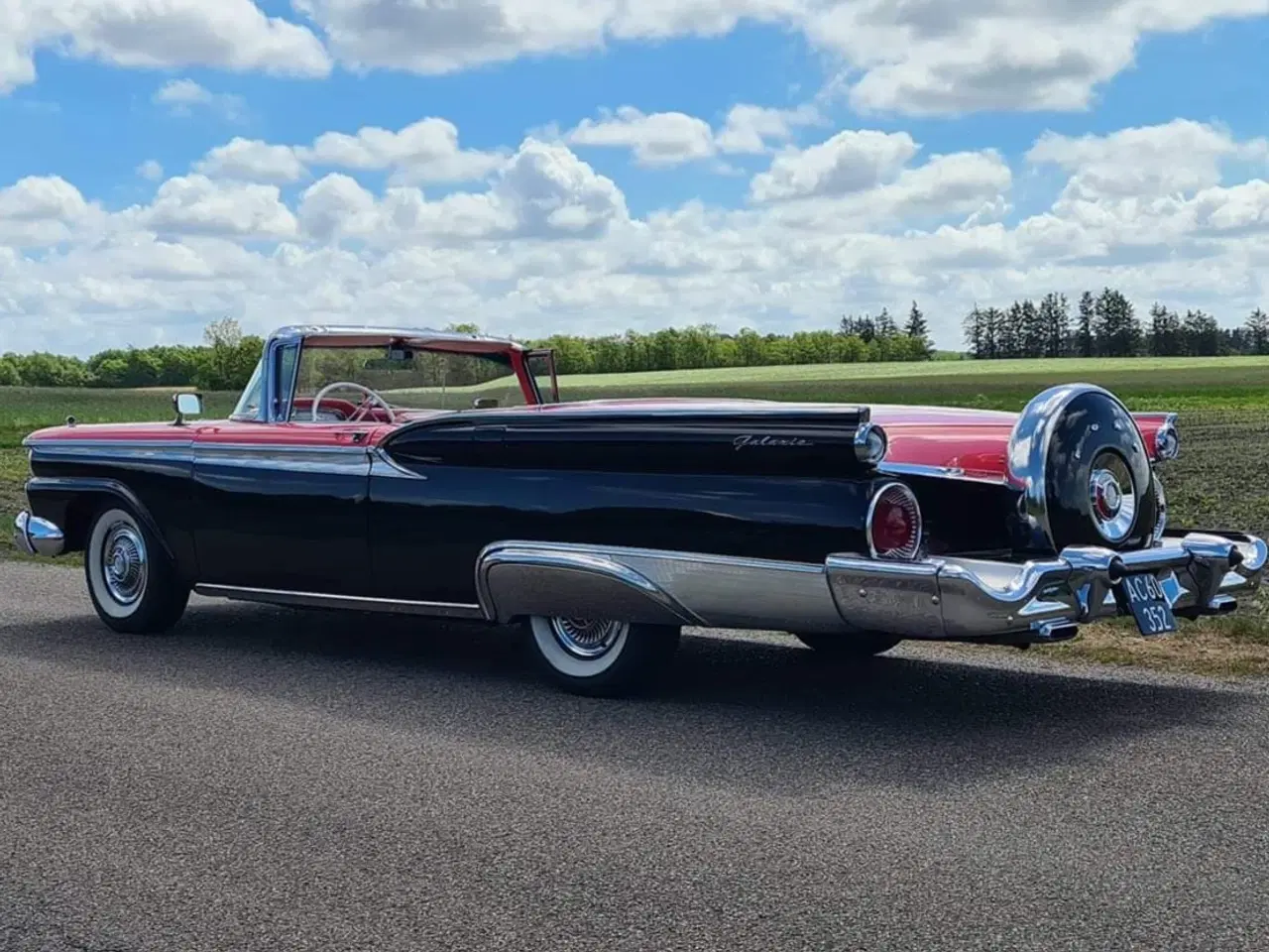 Billede 2 - 1959 Ford Galaxie Skyliner sælges