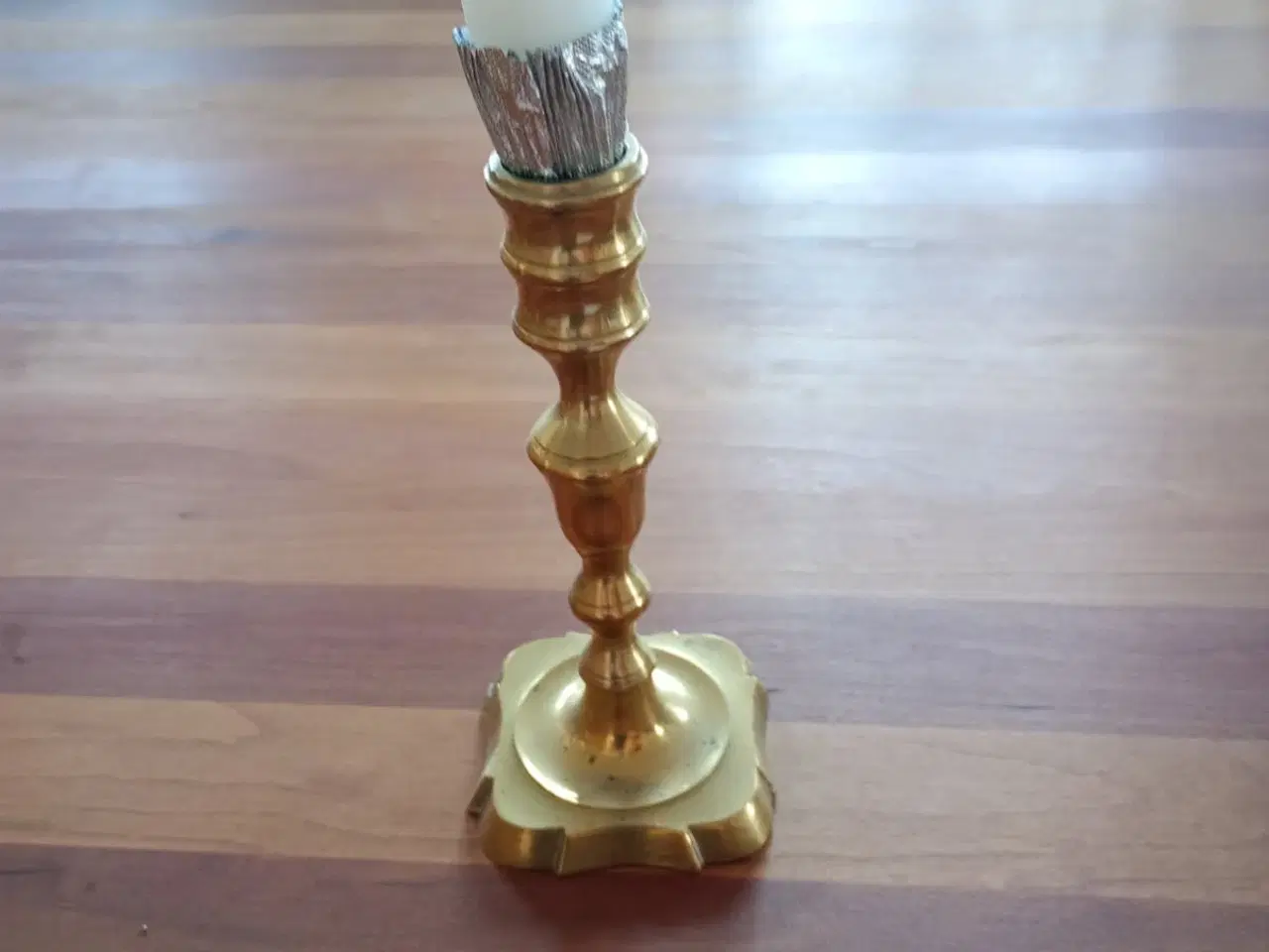 Billede 1 - Messing lysestage.