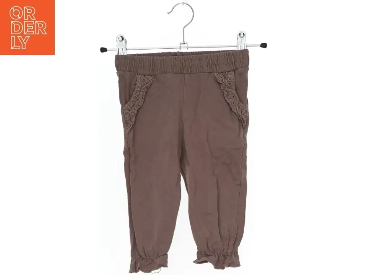 Billede 1 - Bukser med flæsedetaljer fra VRS (str. 74)