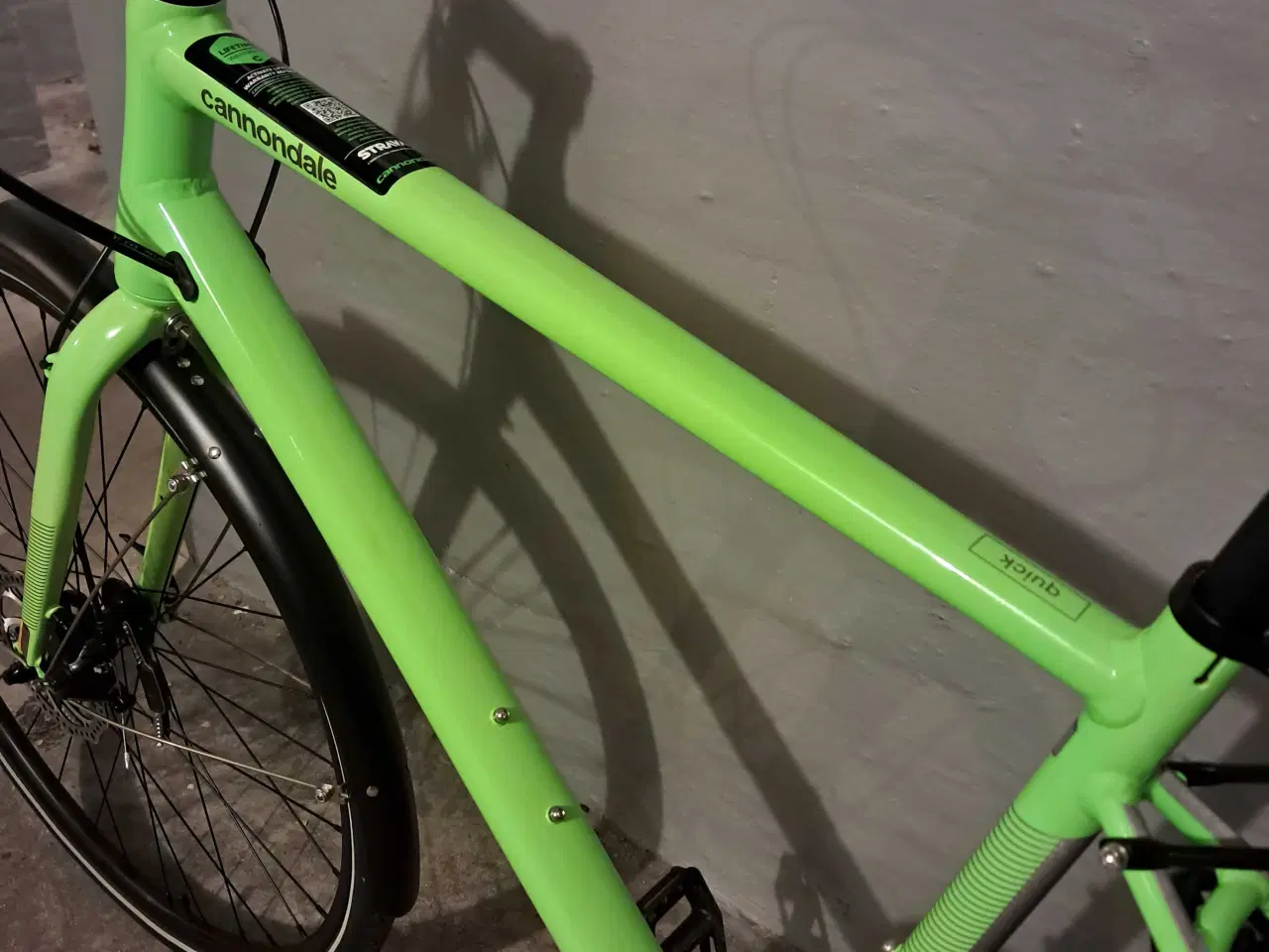 Billede 4 - ​Cannondale Quick – Flot pendlercykel med skivebre