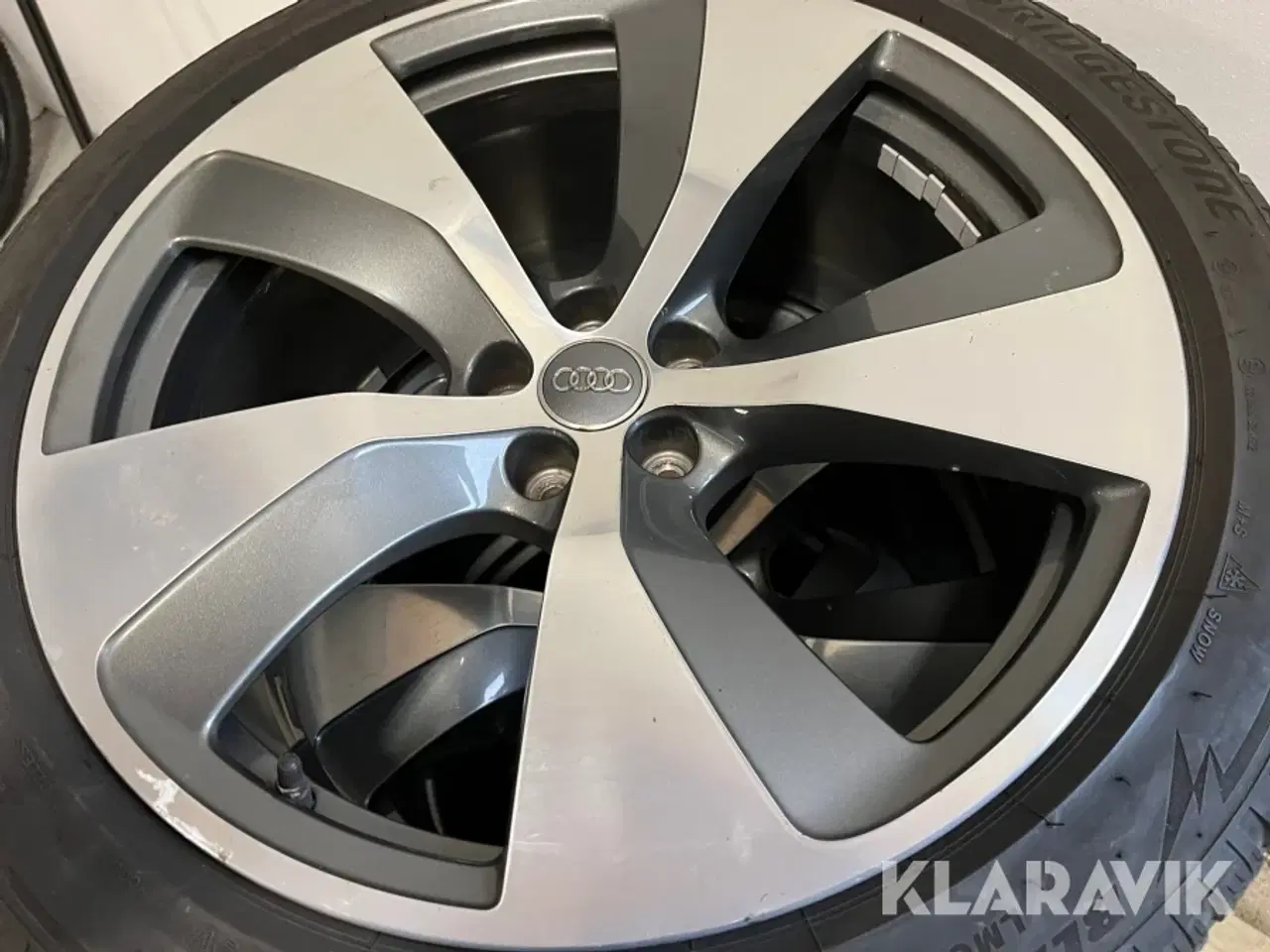 Billede 2 - Dæk Bridgestone Blizzak LM005