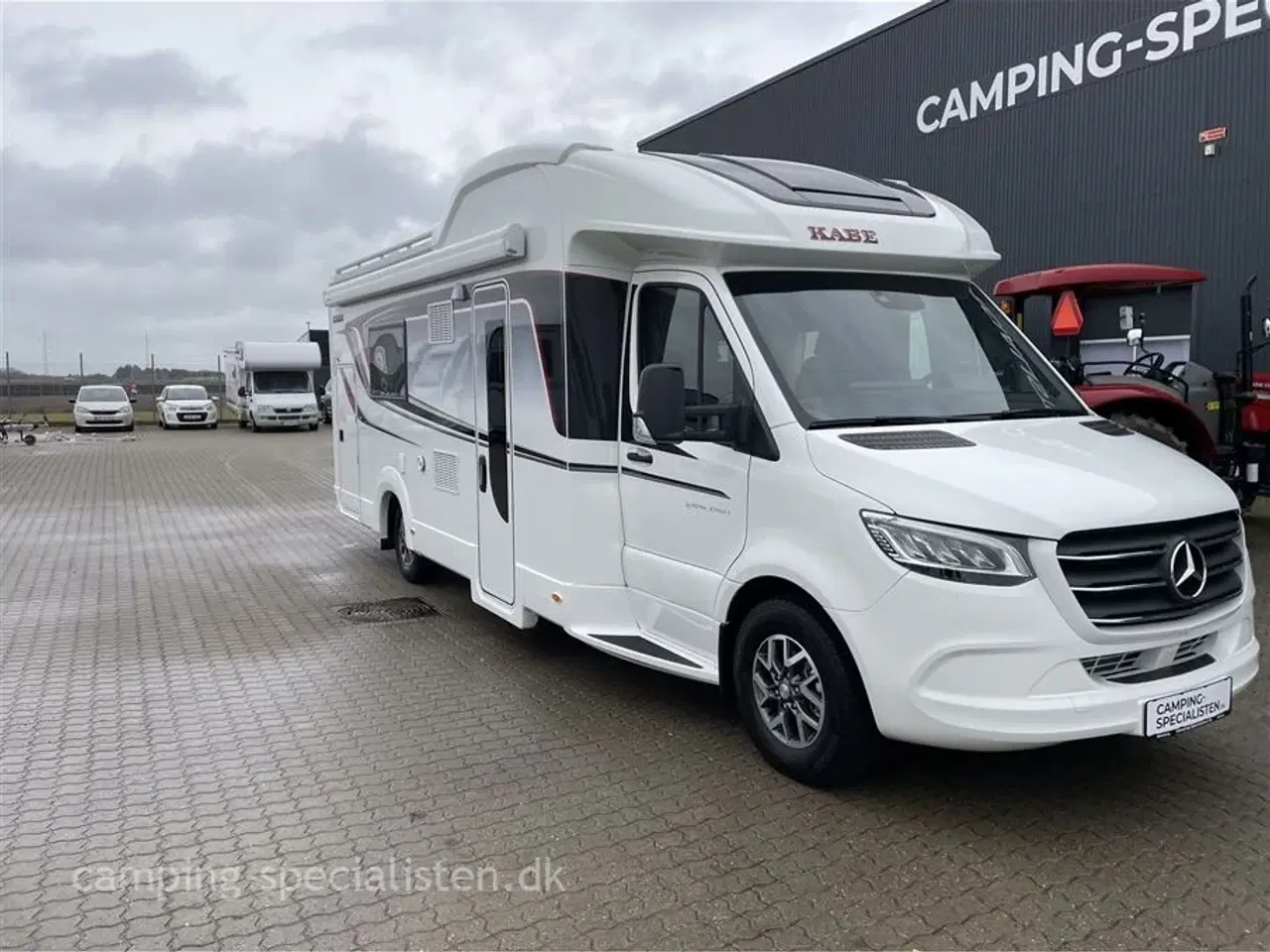 Billede 2 - 2025 - Kabe Travel Master Royal X780 LT   Kabe Travel master Royal X780 LT med ende badeværelse model 2025 kan ses hos Camping-Specialisten.