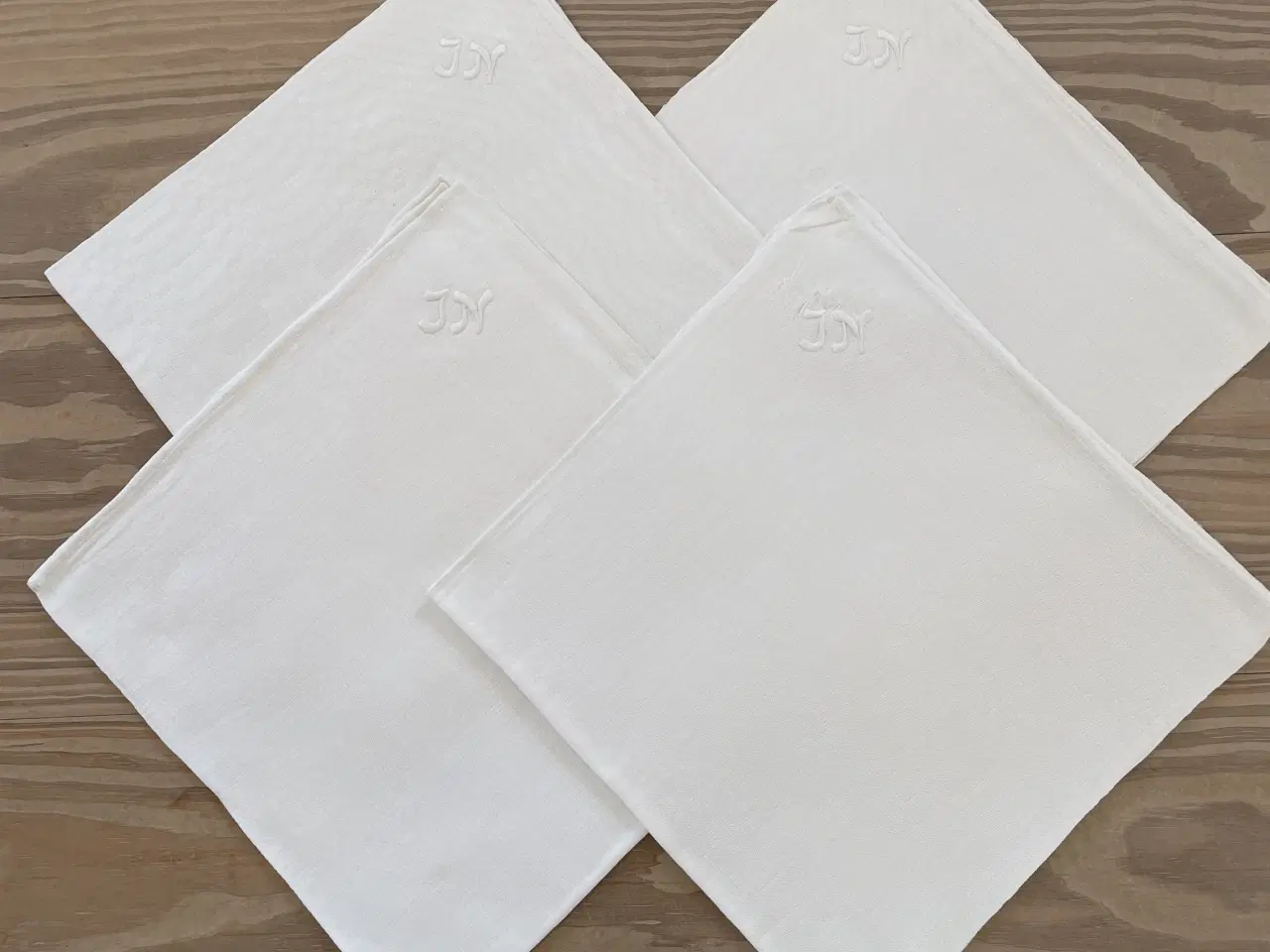 Billede 1 - Stofservietter 4 stk hvide