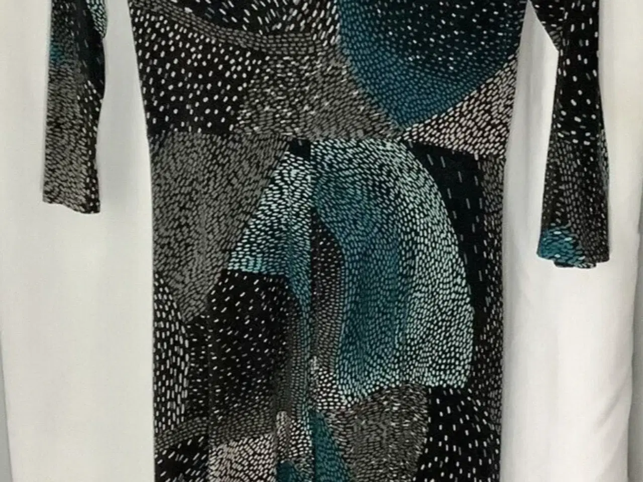 Billede 4 - Wallis kjole(Maxi)- Lang-m.flot print/størrelse: M