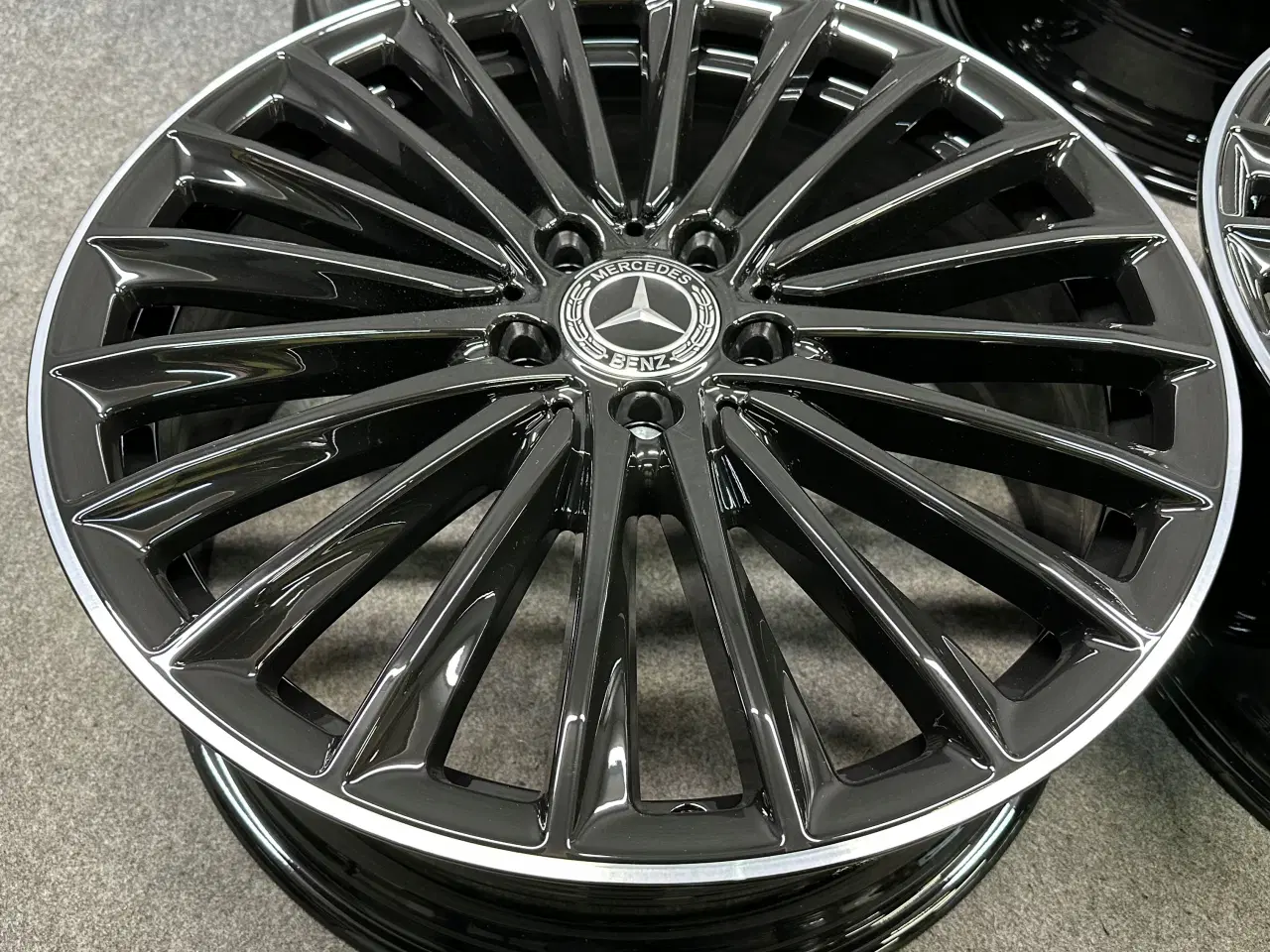 Billede 6 - MERCEDES A KLASSE A177 AMG 19 7,5Jx19"