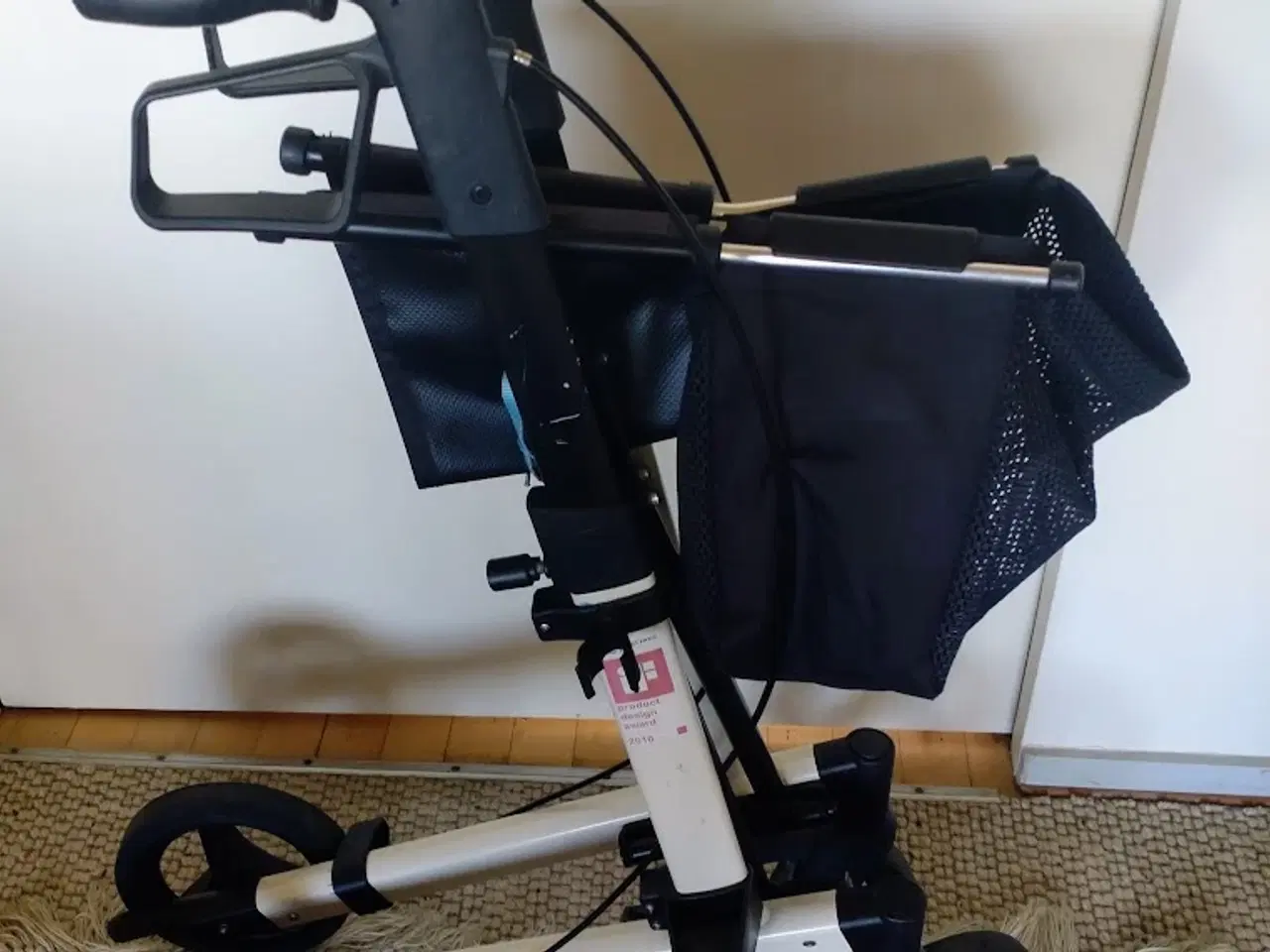 Billede 8 - LETVÆGTSROLLATOR - HVID