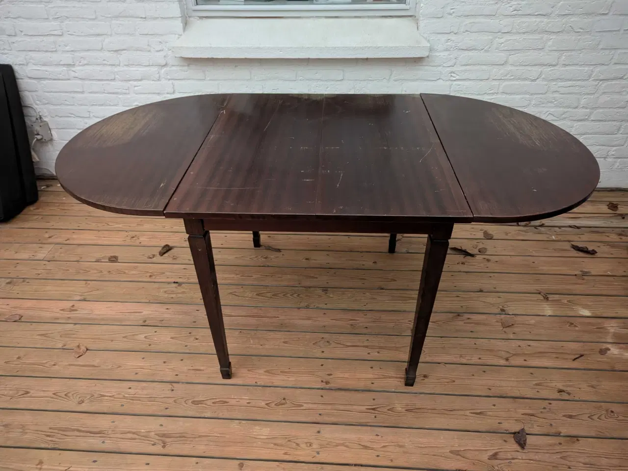 Billede 3 - Gammelt spisebord 