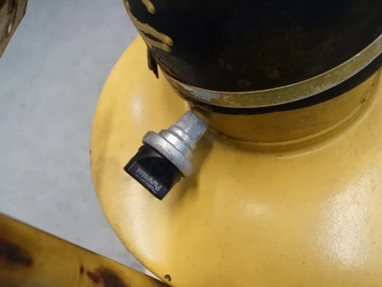 Billede 2 - New Holland TX68 Luftfilter 80753486