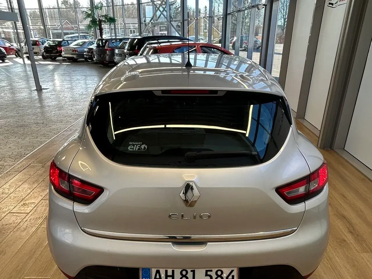 Billede 4 - Renault Clio 1,2 16V Expression 75HK 5d