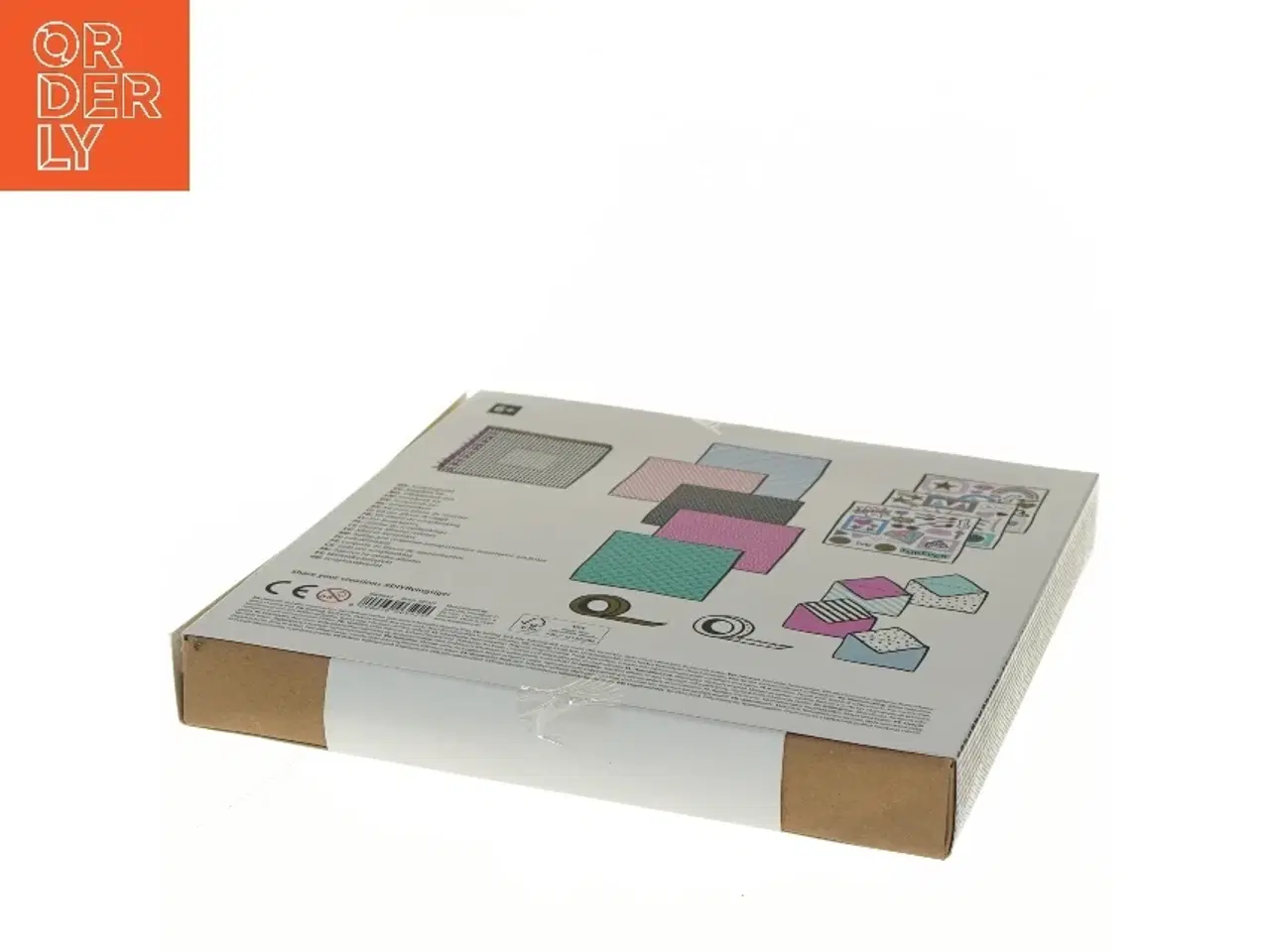 Billede 3 - Scrapbogssæt fra Tiger (str. 22x22x3 cm)