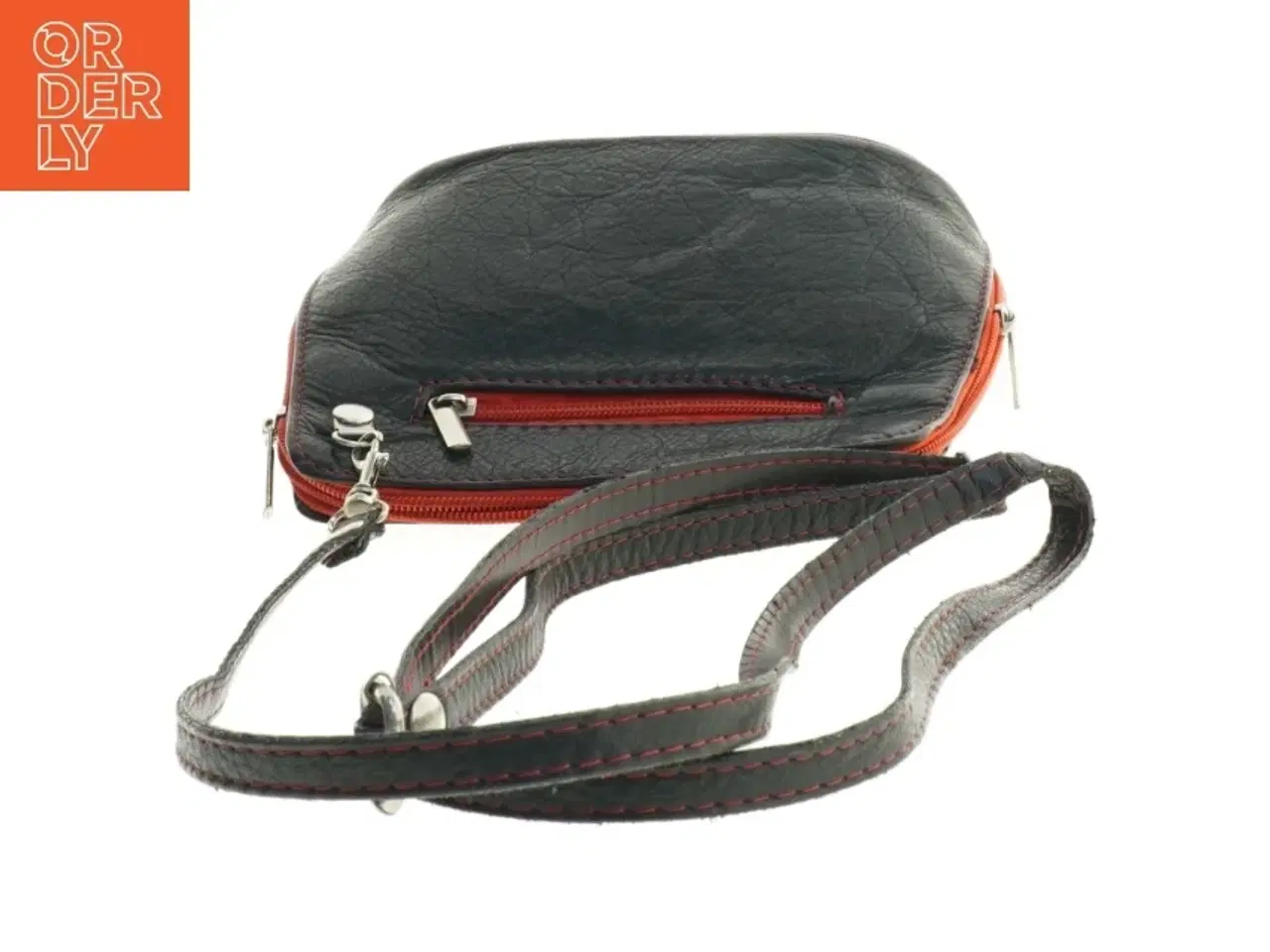Billede 3 - Sort Vintage Læder Crossbody skuldertaske med rød kant (str. 18 x 17 cm)