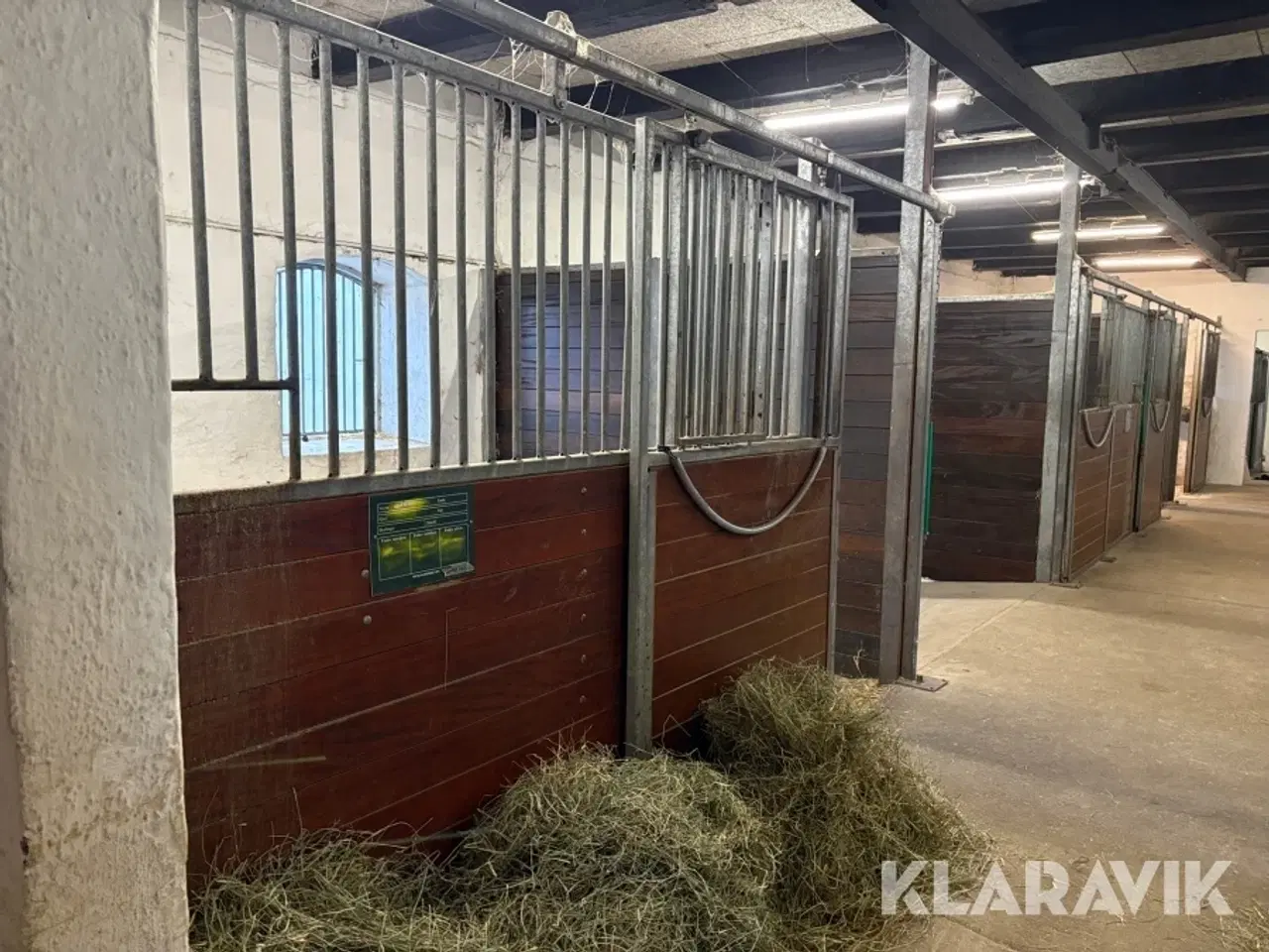 Billede 3 - Hestestalds inventar - 11 bokse i alt