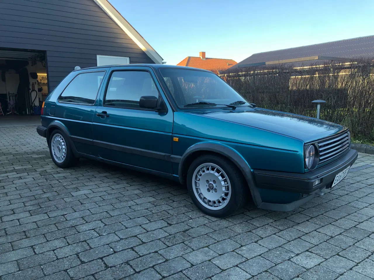 Billede 1 - Golf 2 1,8 90 hk Sælges