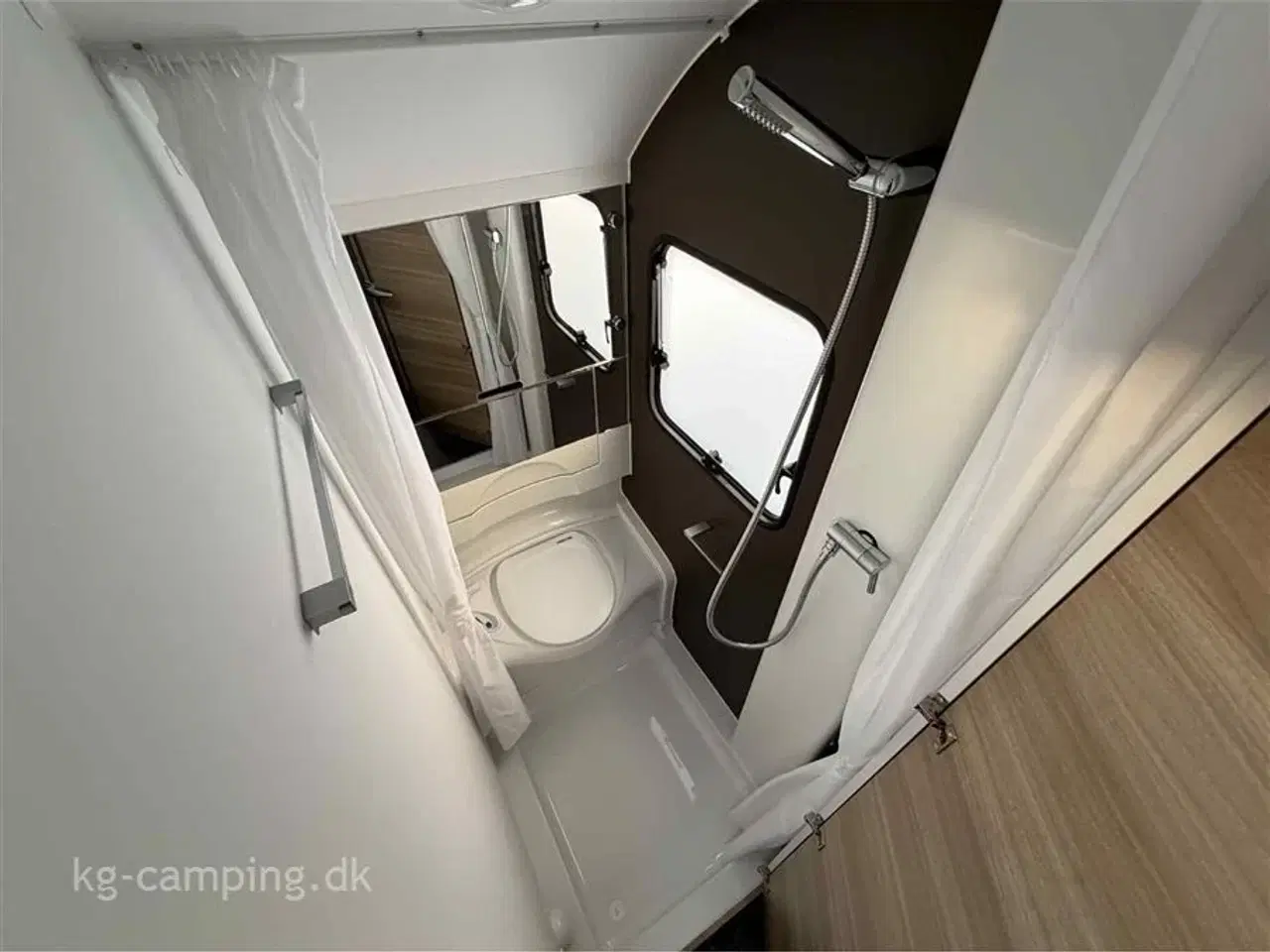 Billede 9 - 2016 - Adria Altea 472 PU   Velholdt campingvogn klar til nye eventyr!