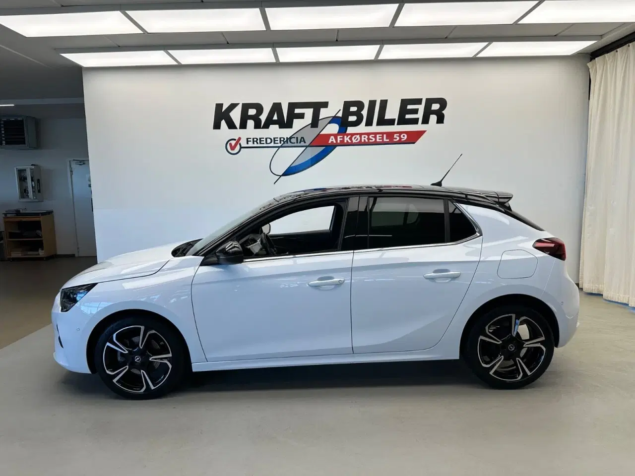 Billede 2 - Opel Corsa 1,2 T 100 Sport