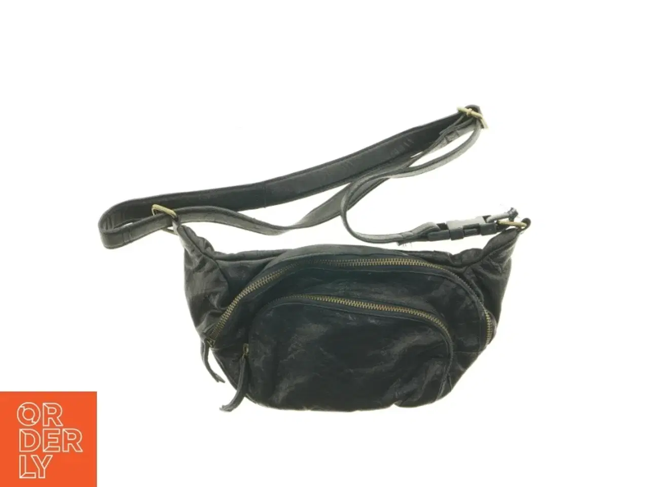 Billede 1 - Sort bæltetaske i læder (str. 32 x 16 cm)