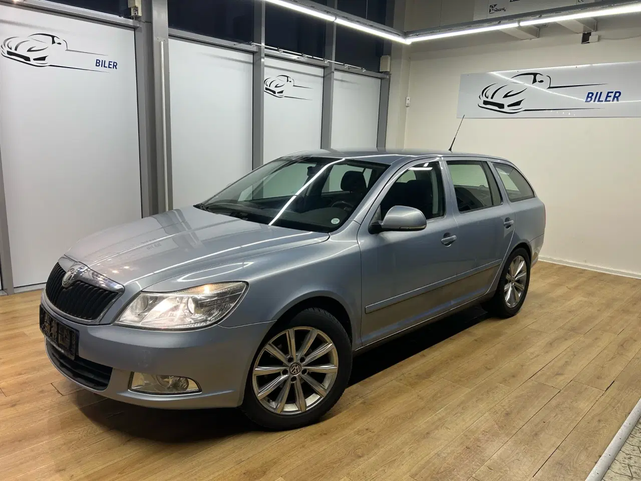 Billede 1 - Skoda Octavia Combi 1,6 Commonrail DPF Elegance 105HK Stc