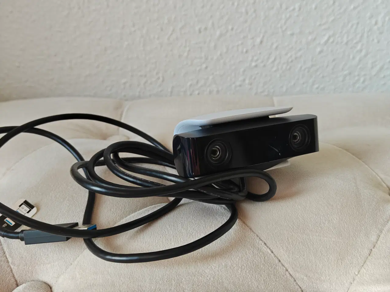 Billede 2 - PlayStation 5, med PS webcam og 2 controllere