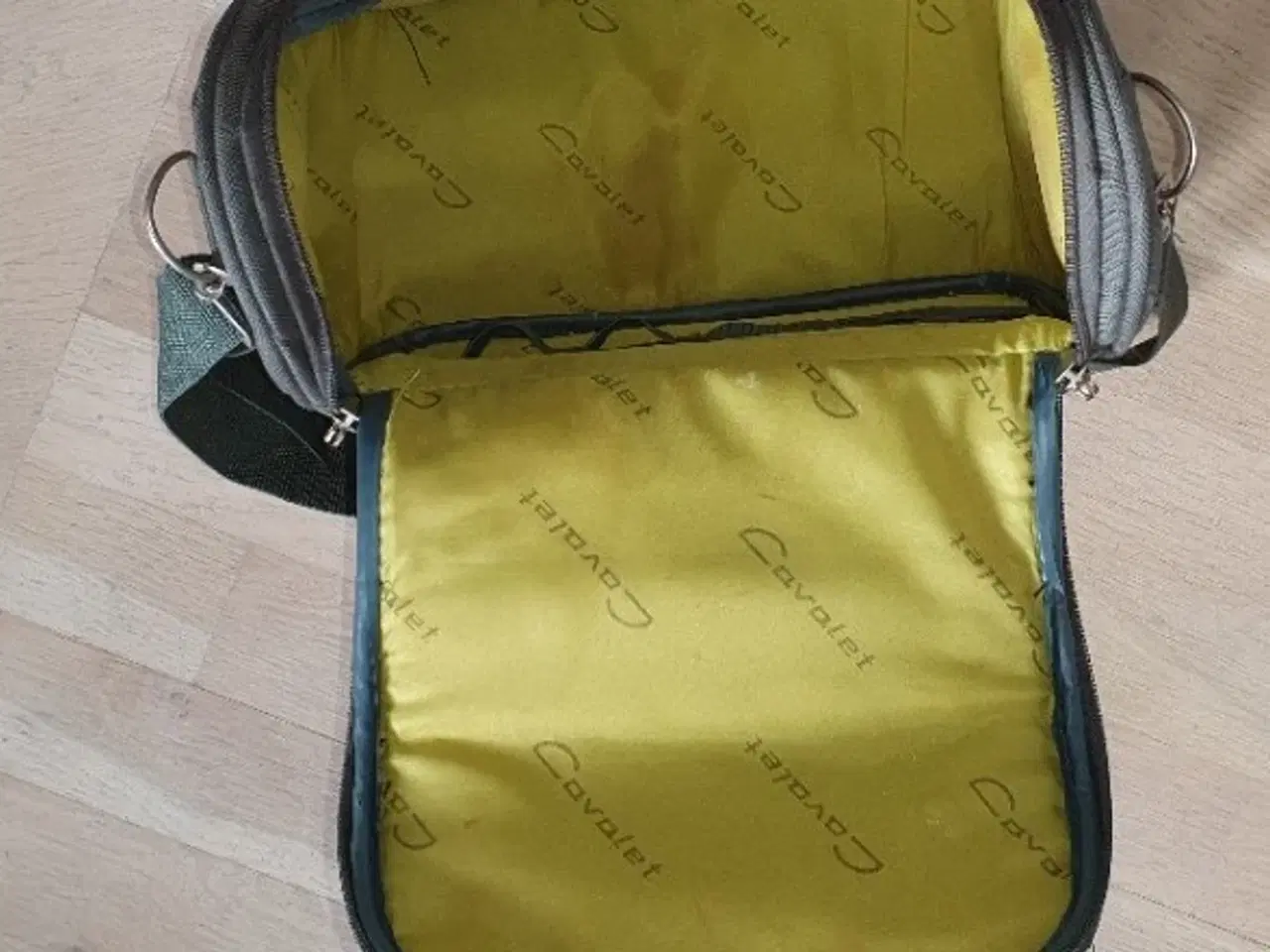 Billede 2 - Rejsetaske	