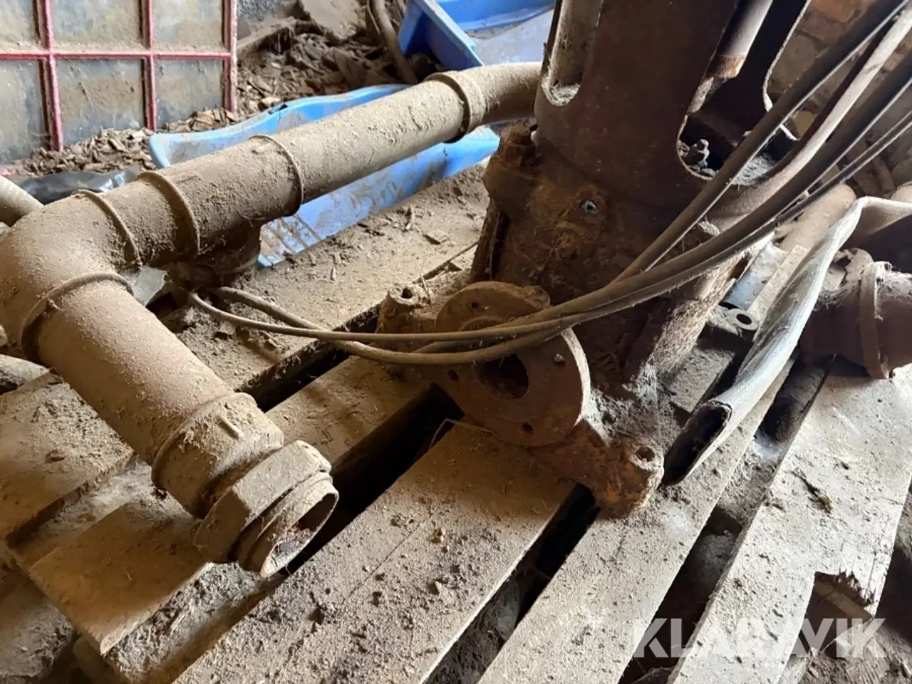 Billede 5 - Vandpumpe - med rør