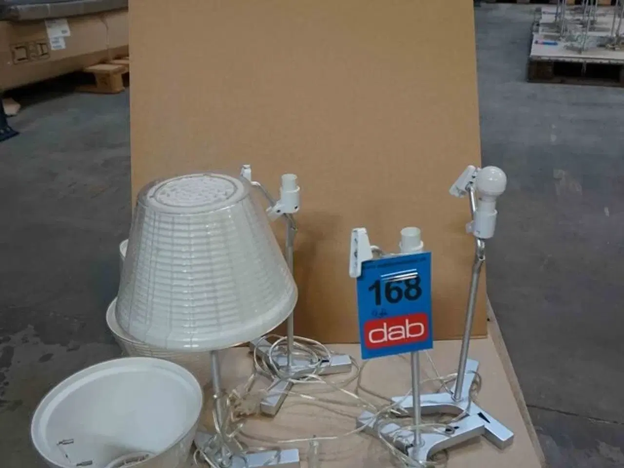 Billede 4 - 4 stk Marset Bordlamper Hvid/alustel (MOMSFRI)