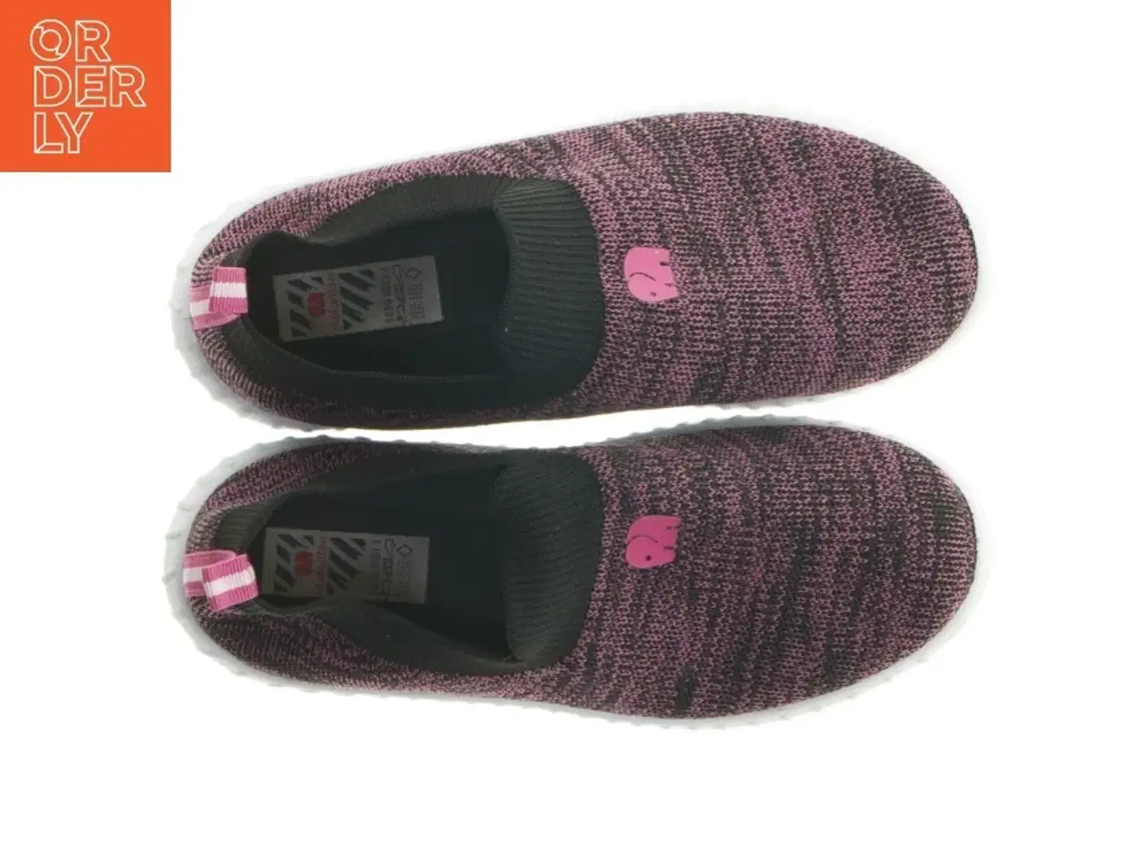 Billede 6 - Strikket sneakers (str. 34)