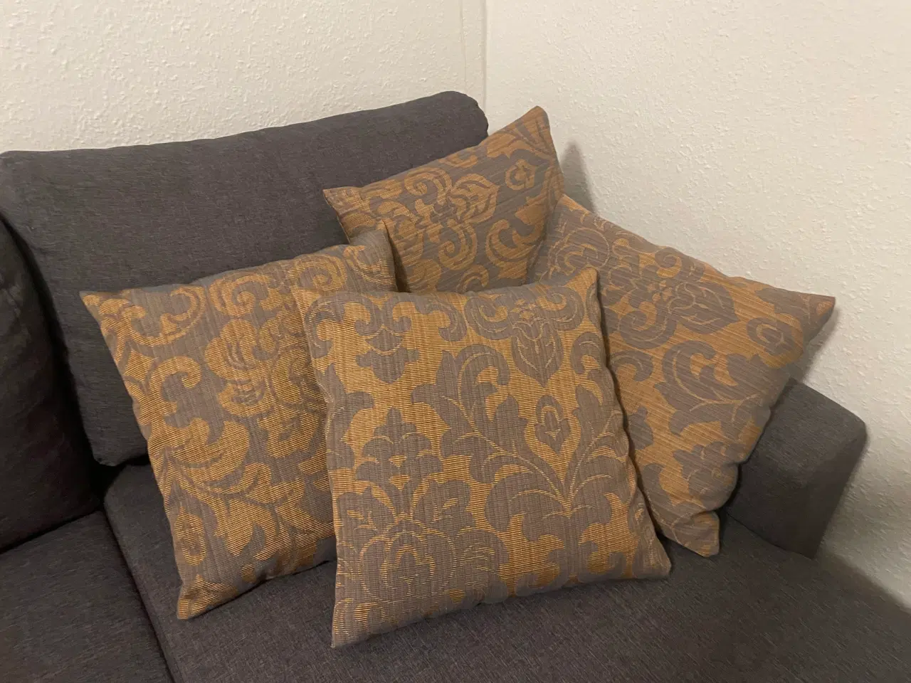 Billede 1 - 4 sofapuder samlet pris