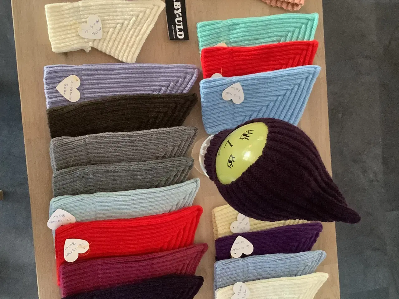 Billede 2 - Pixihuer uld til de yngste