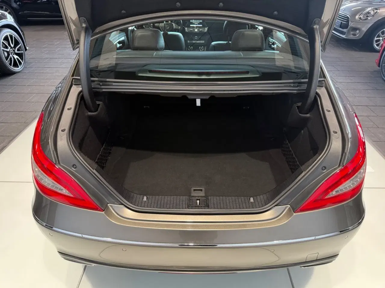 Billede 11 - Mercedes CLS350 3,5 Coupé aut. BE