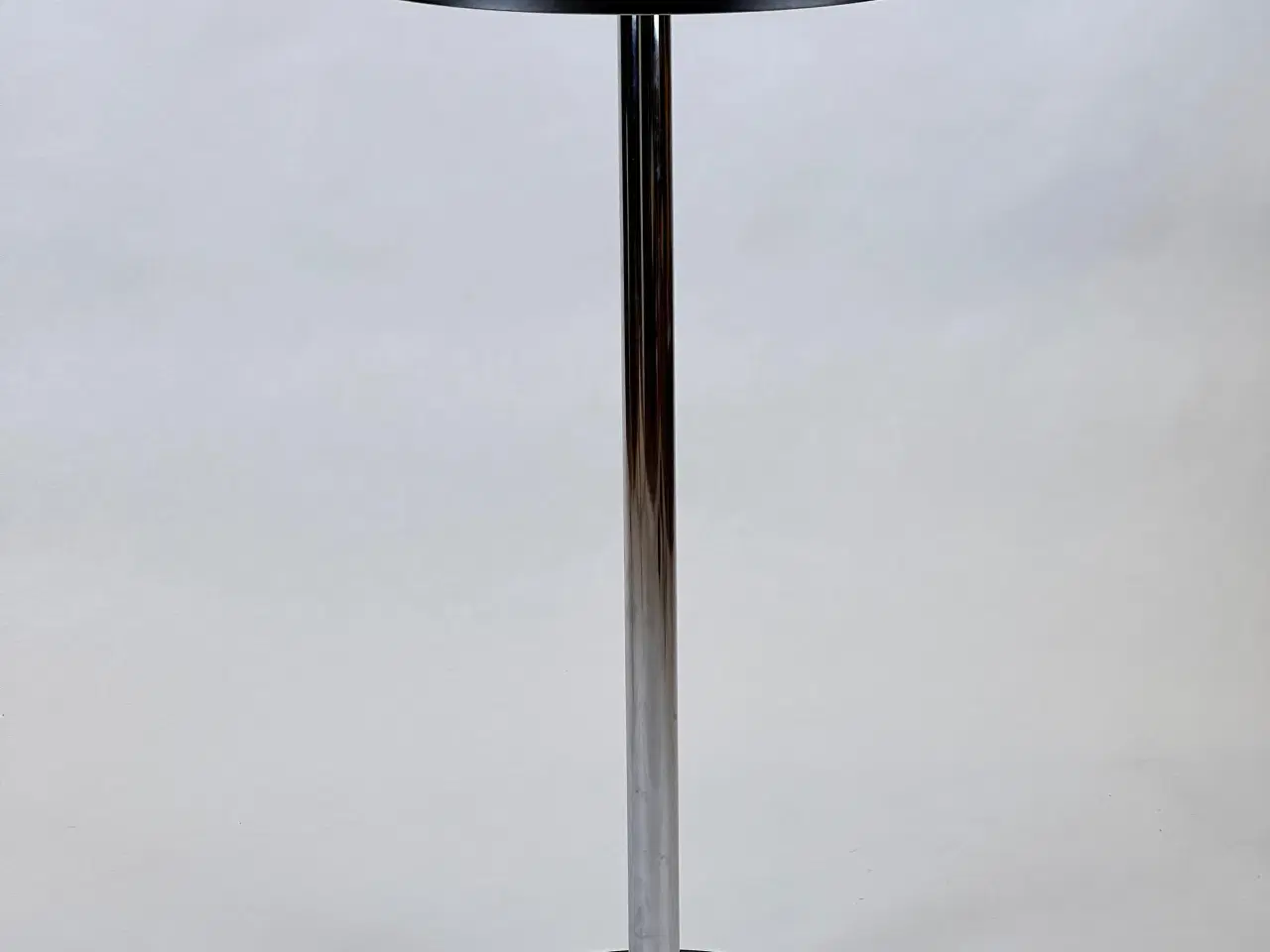 Billede 1 - Funktionelt Højbord Ø59