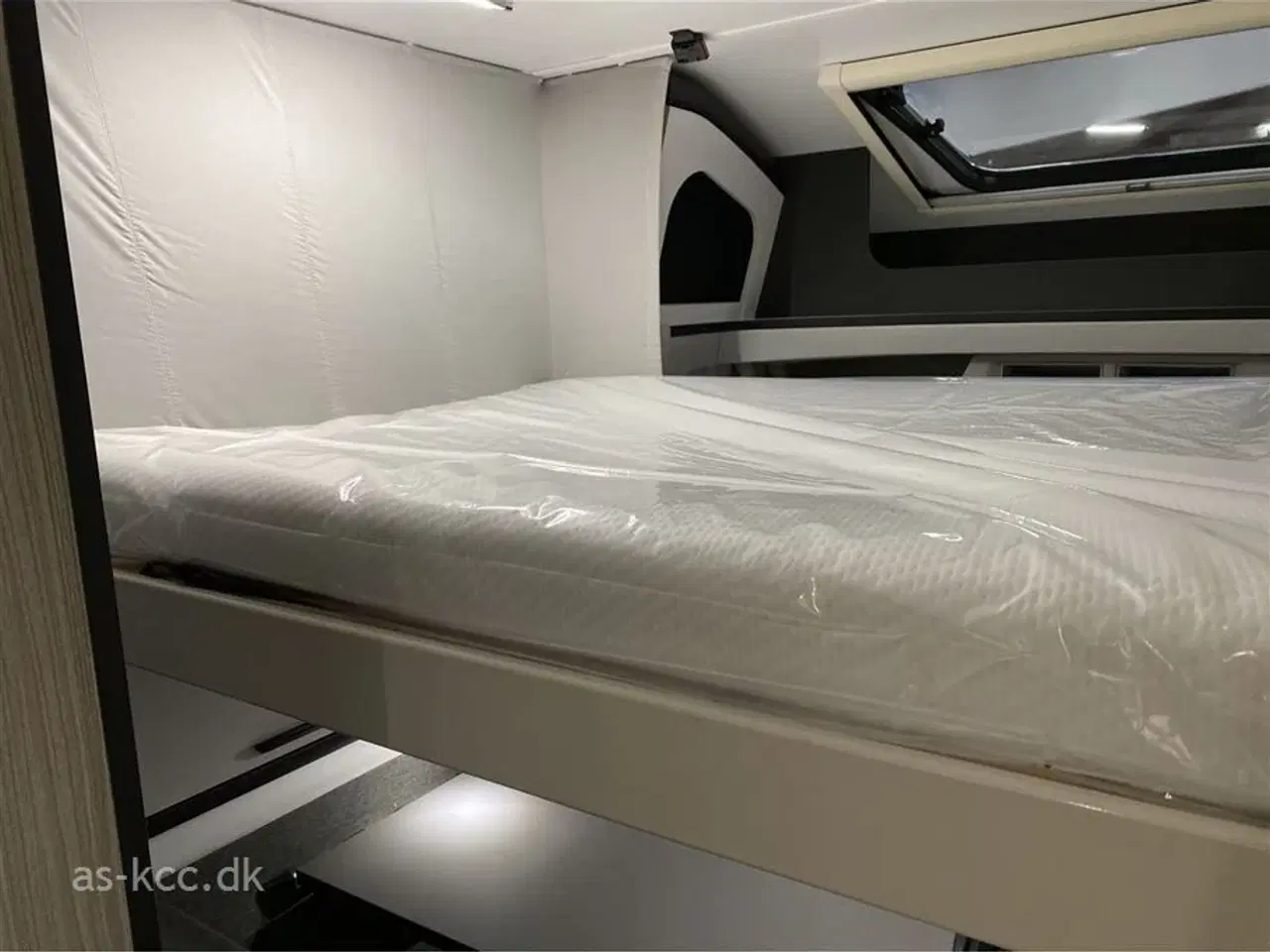 Billede 22 - 2026 - Sun Living S 70 SL Automat gear 165 HK   Sun Living S 70 SL  165 HK og Automatgear .