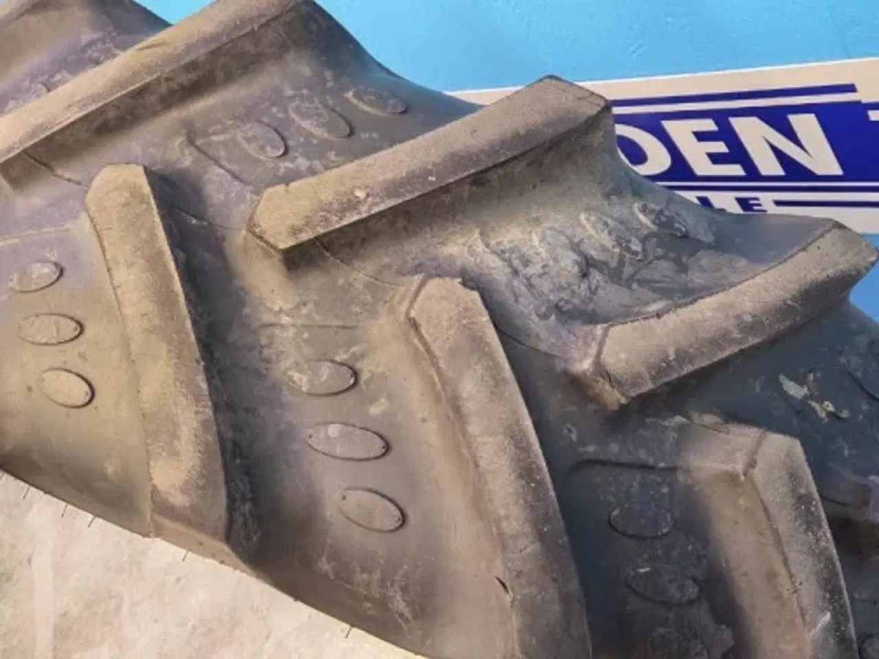 Billede 3 - 28"   340/85R28