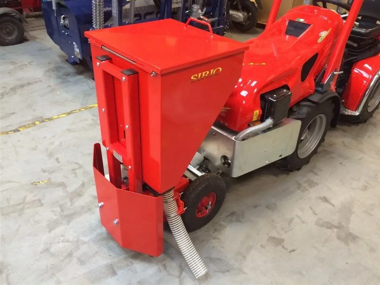 Billede 1 - Fort Gødningsudlægger Til frontmontering