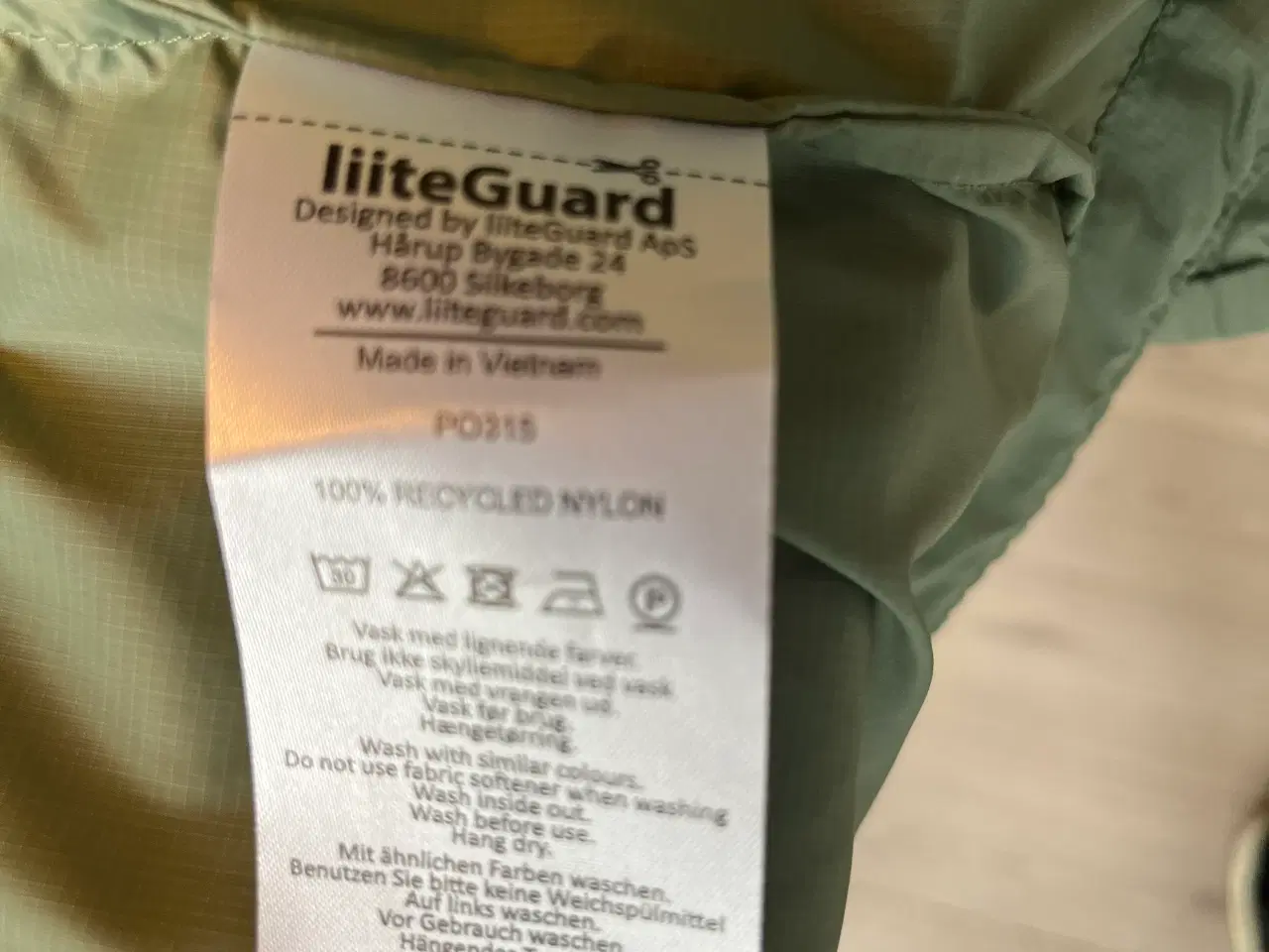 Billede 4 - Løbejakke LiiteGuard, vind-og vandafvisende.