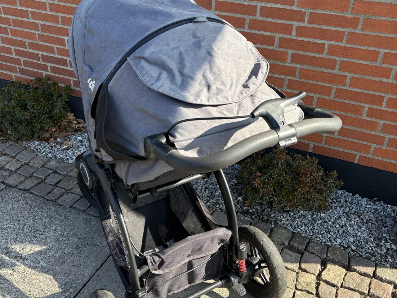 Billede 4 - Joie crosster klapvogn inkl rengslag 