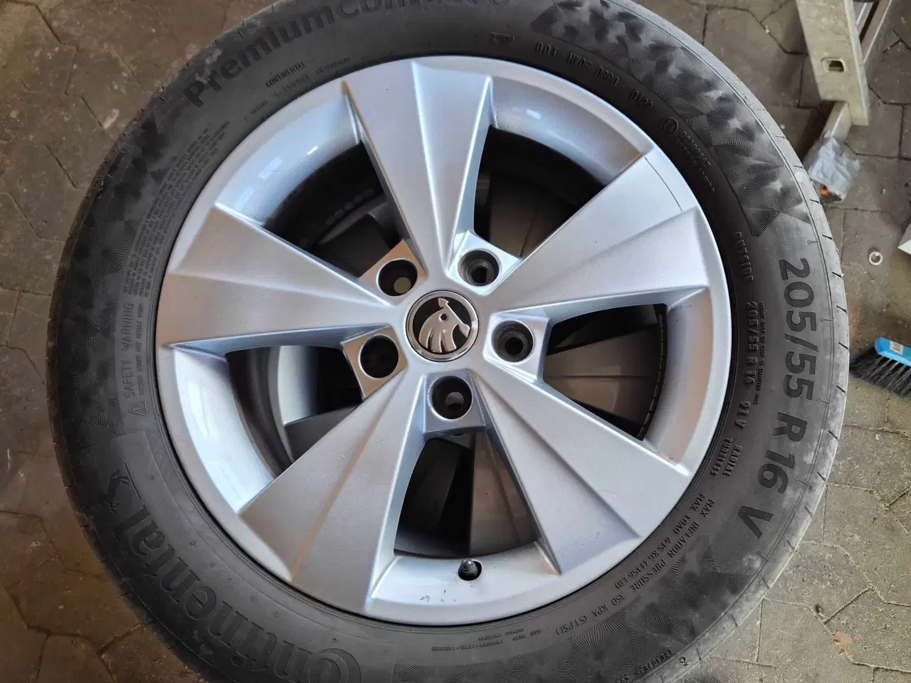 Billede 5 - 4 Alu-fælge med sommerdæk.