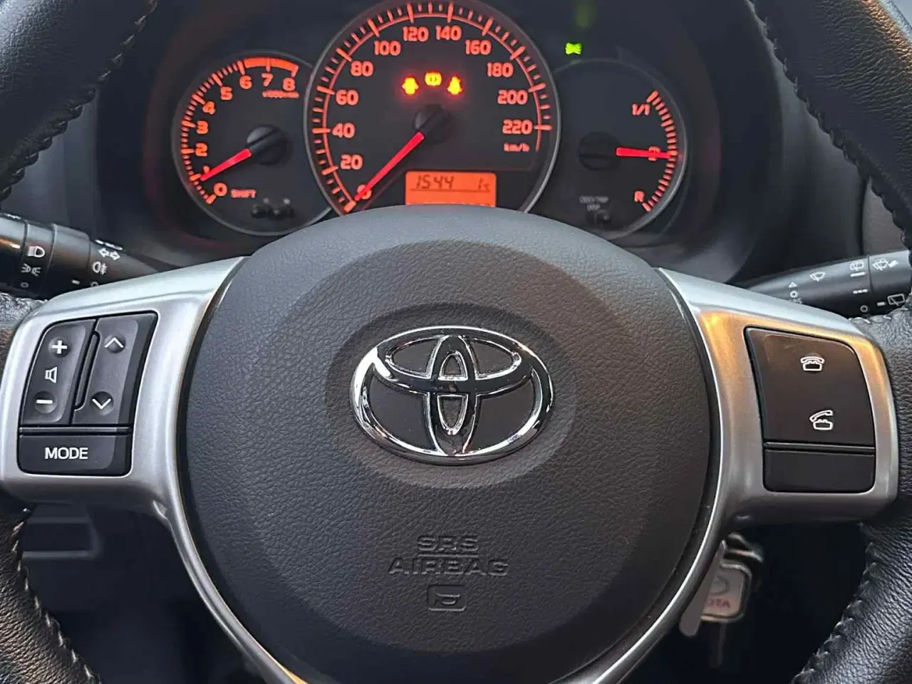 Billede 5 - Toyota Yaris 1,0 VVT-i T2 Touch - LAV KM