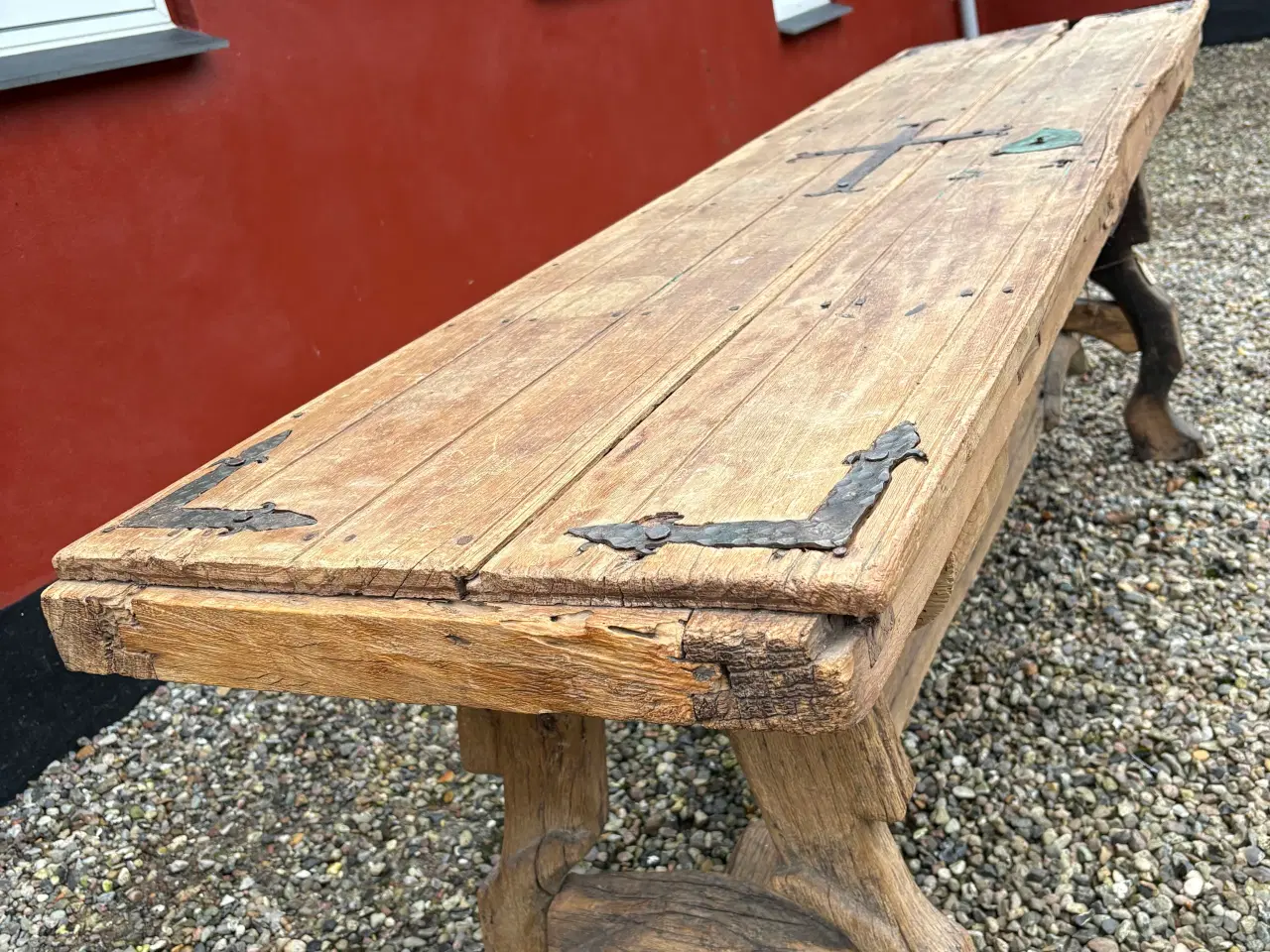 Billede 2 - Fantastisk flot bord, lavet af gammel dør. 