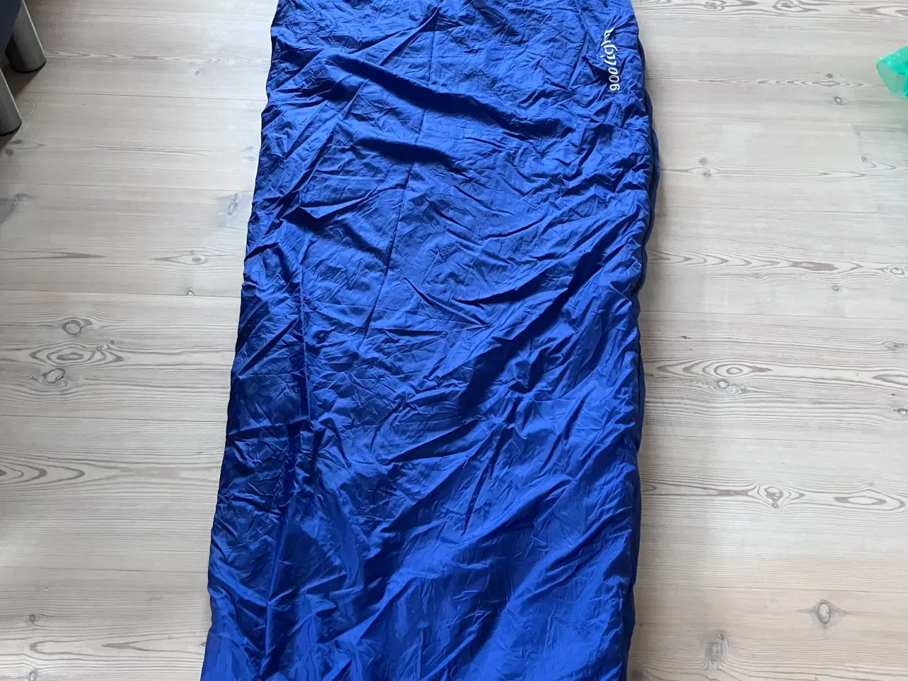 Billede 1 - Let sovepose fra McKinley, model 900 Light