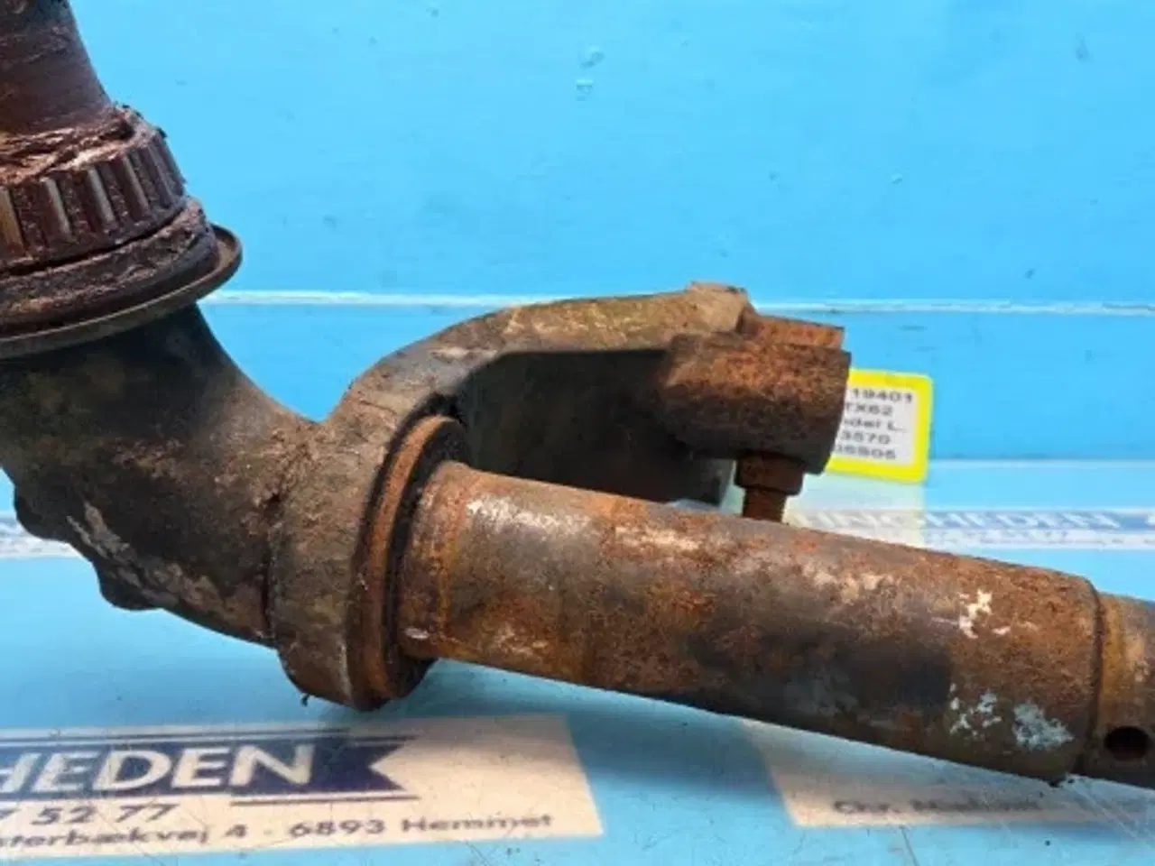 Billede 4 - New Holland TX62 Spindel L. 9833570