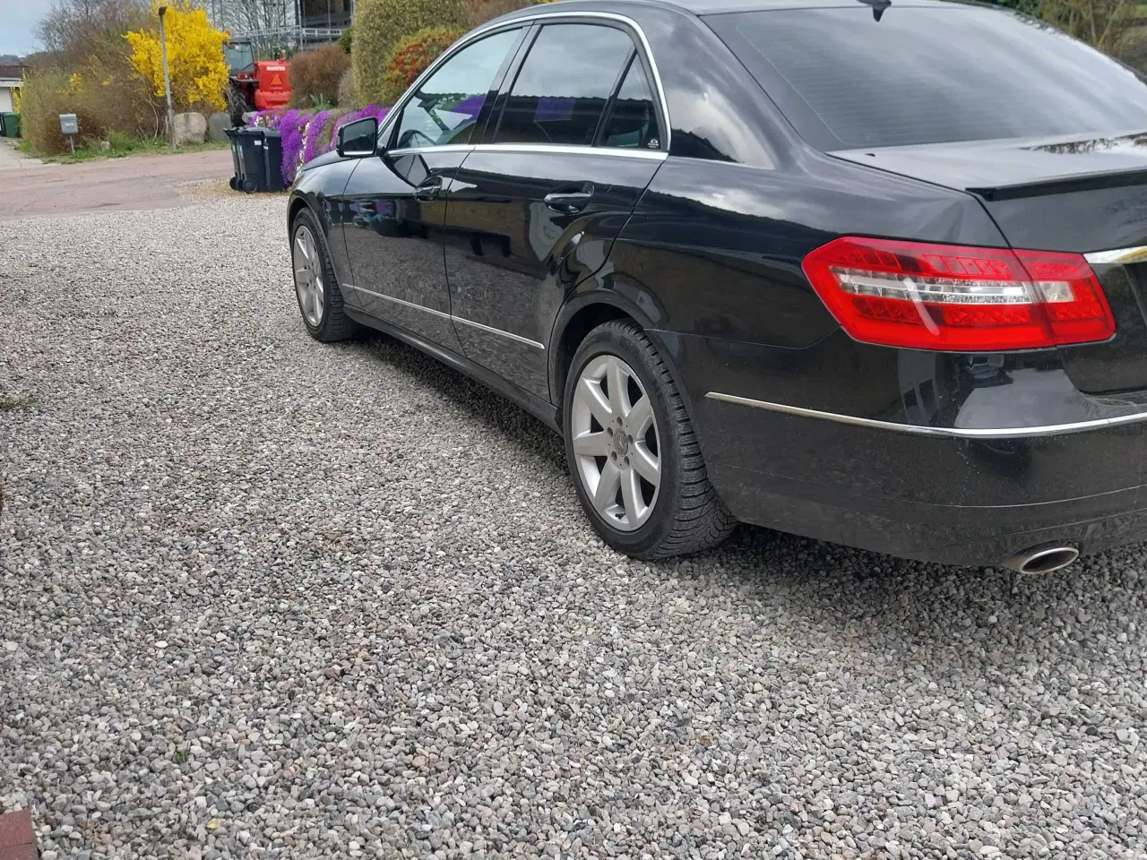 Billede 6 - Mercedes E350 velholdt. Byttes/sælges