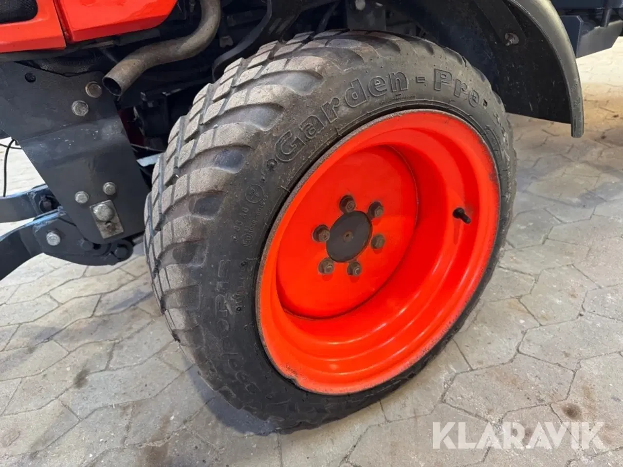 Billede 9 - Traktor Kubota B3030-HST/Cab
