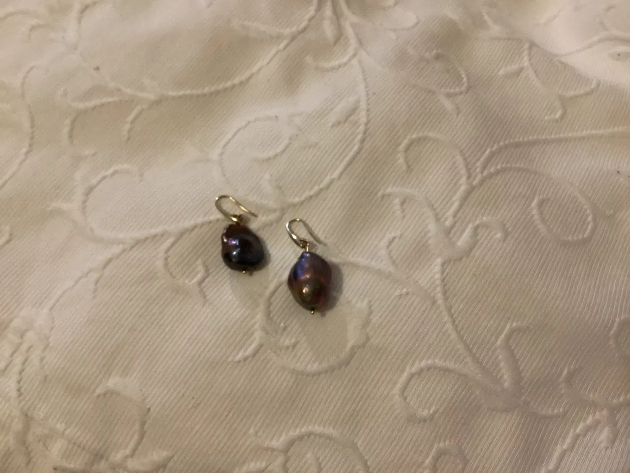 Billede 4 - Beautiful Baroque Black Pearl earrings
